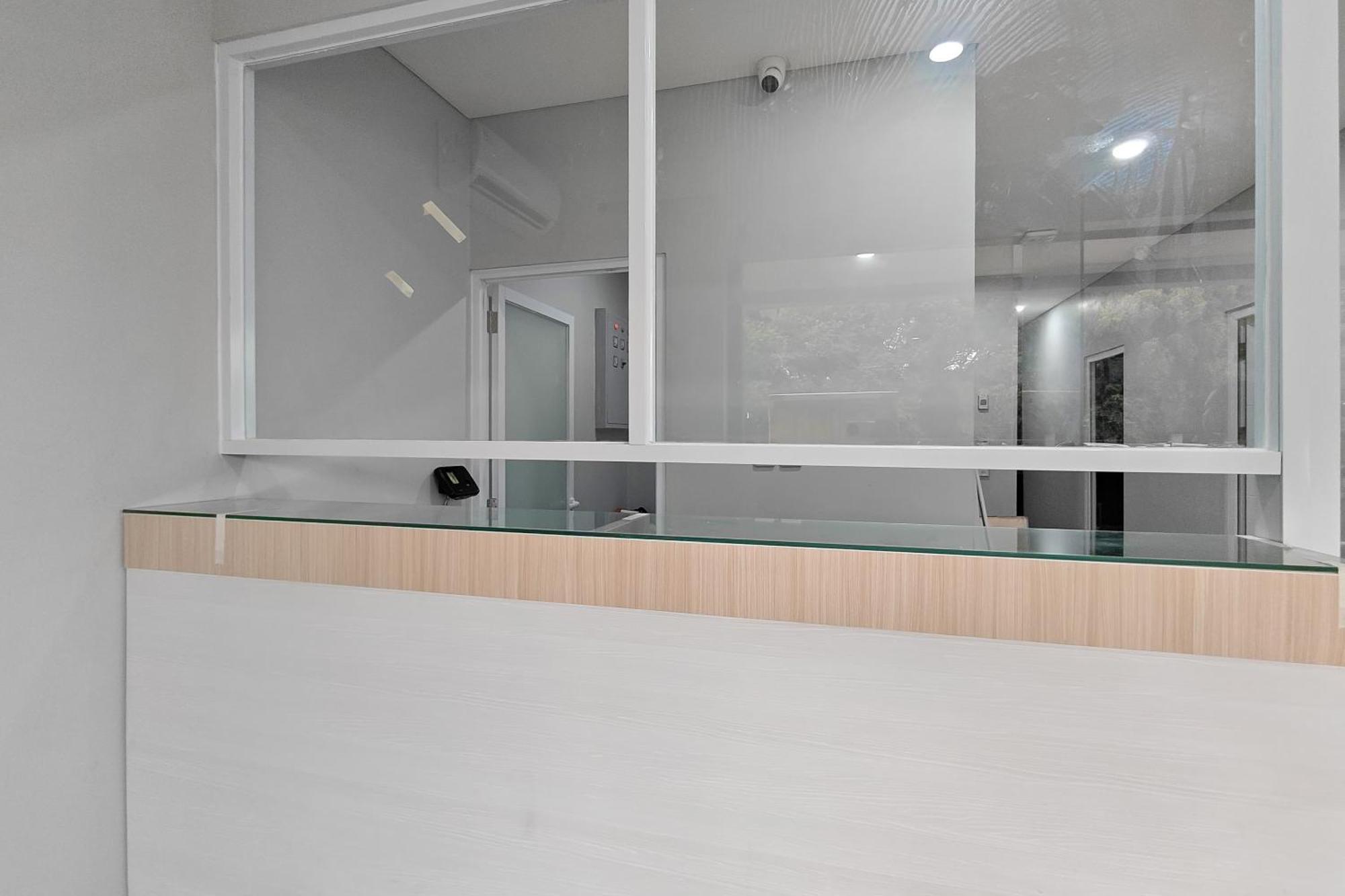 Urbanview Green Lake Sunter Residence Джакарта Екстериор снимка
